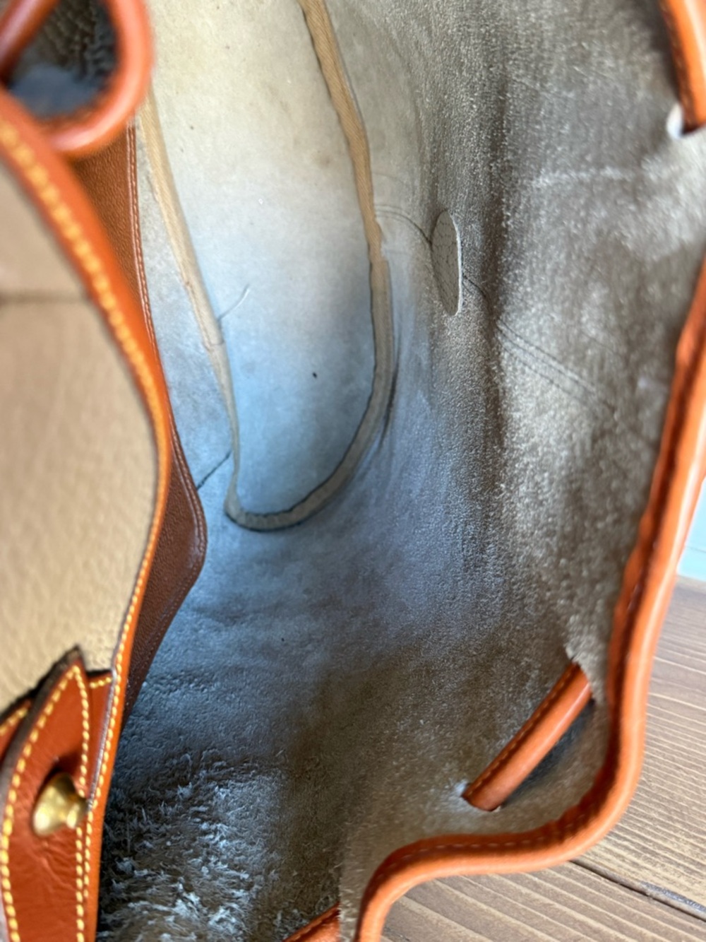 Vtg Dooney & Bourke AWL Drawstring Backpack with Matching Wallet - Picture 7 of 16